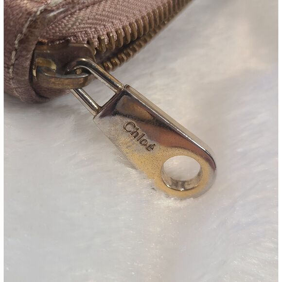 Chloe (Authentic) Pink Champagne Leather & Gold Bow Accent Zippy Long Wallet - Picture 9 of 11